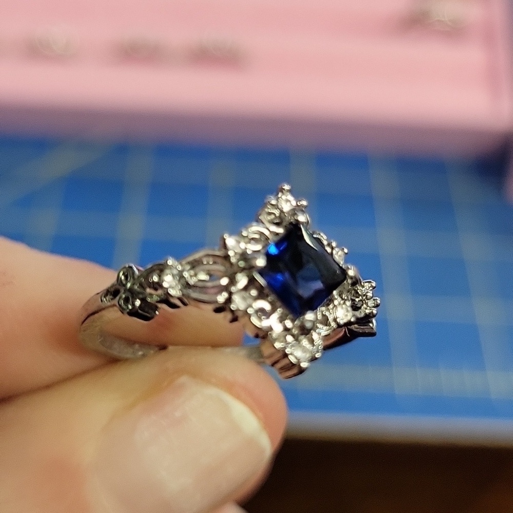 Dark Blue & Rhinestone Silver Tone Ring Size 9